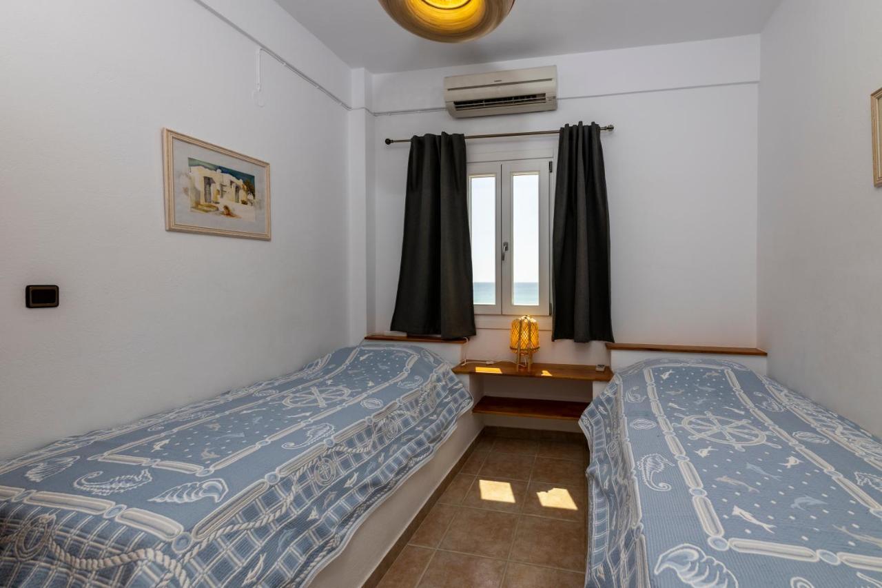 Pension Moschoula Platis Gialos  Exterior photo
